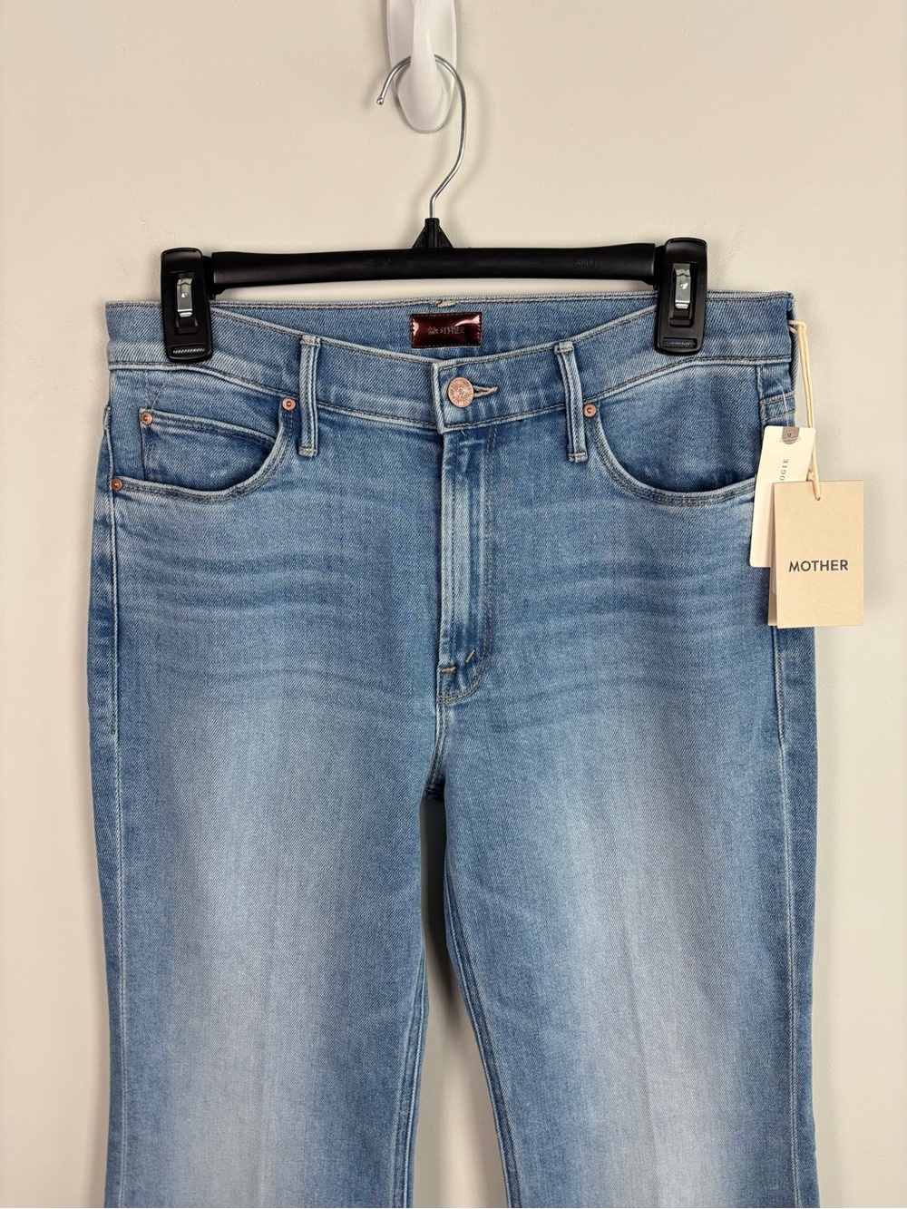 Mother The Doozy Flare Jeans in Room Service Size 28 - Picture 4 of 16